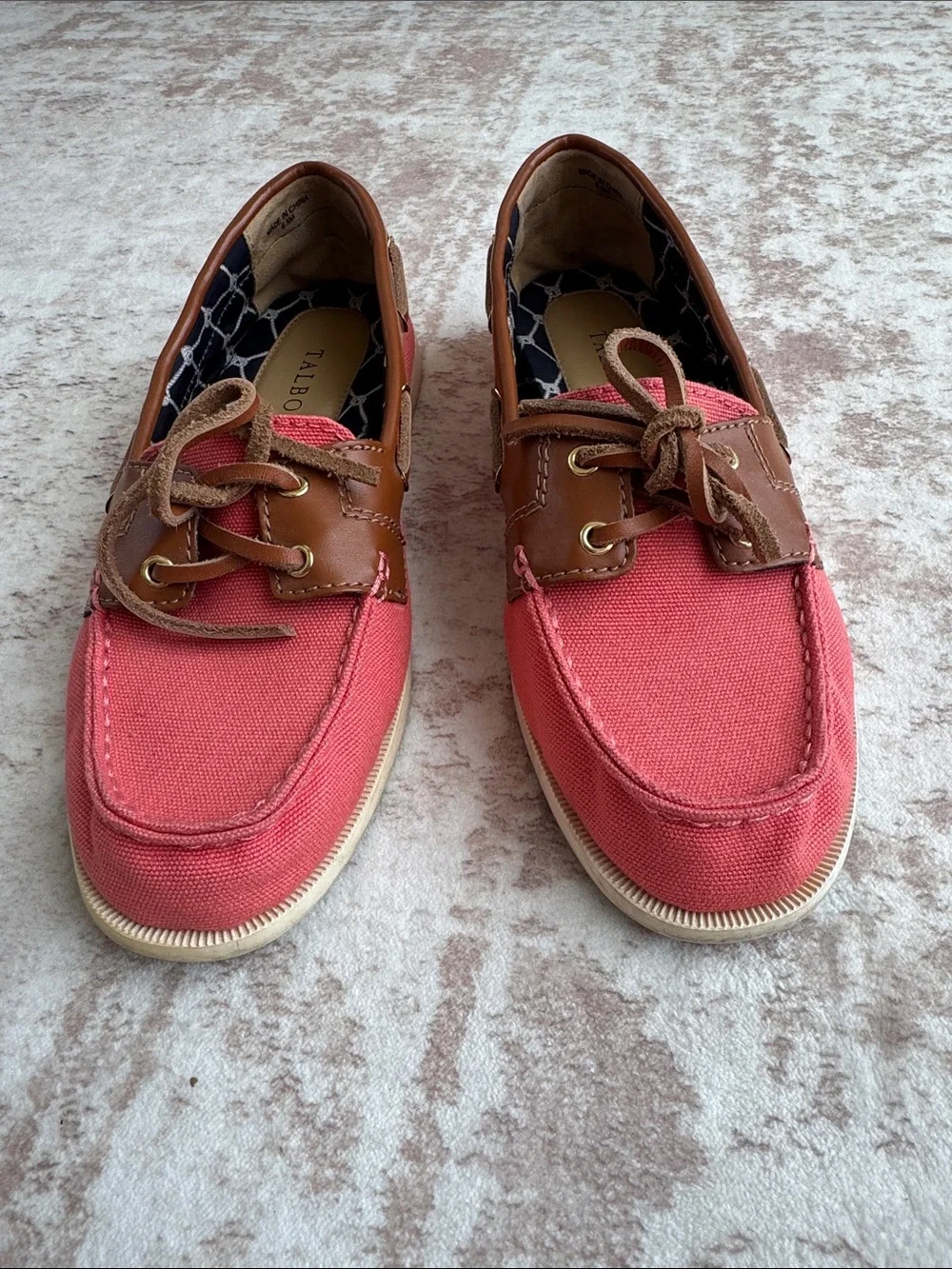 Talbot’s Slip-On Round Toe Drawstring Boat Shoes leather and coral
